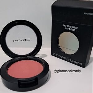 ✨BNIB MAC Sheertone Blush - Peach Twist ✨